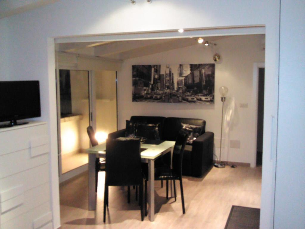 Albergo Diffuso Dimora Rossi B&B Turi Exterior foto