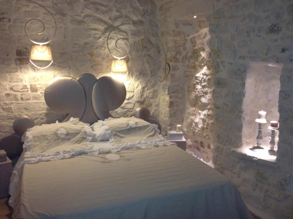 Albergo Diffuso Dimora Rossi B&B Turi Exterior foto