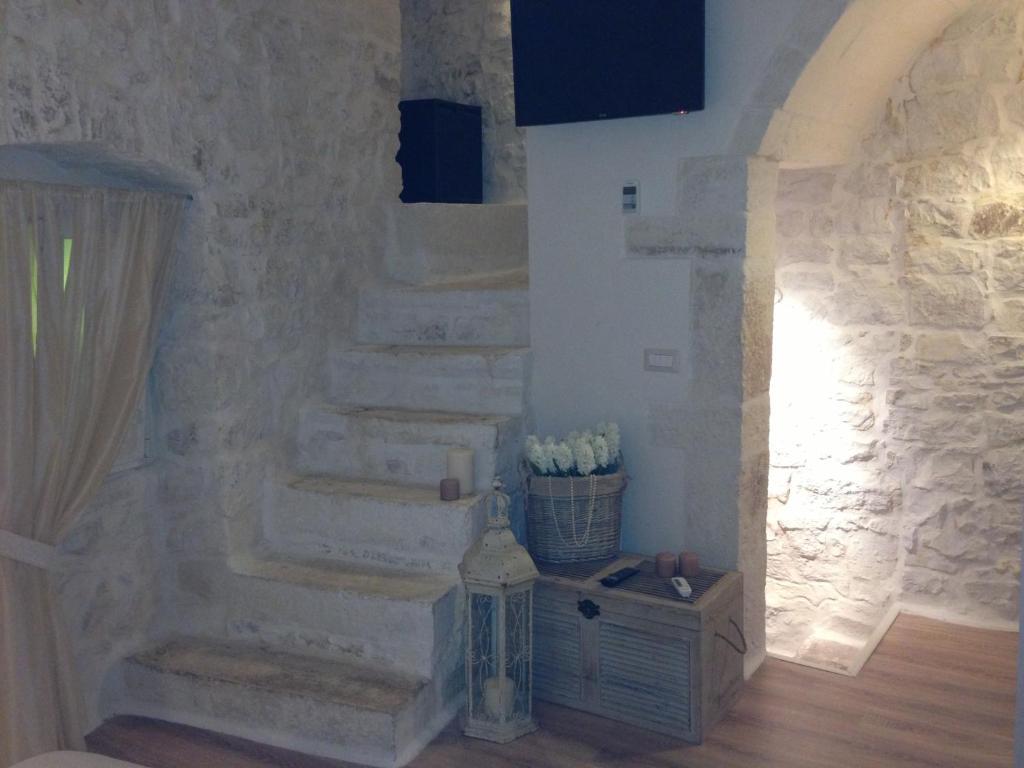 Albergo Diffuso Dimora Rossi B&B Turi Exterior foto